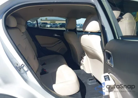 2020 Mercedes-Benz Gla 250 из США, поврежденный, VIN WDCTG4EB0LU023974